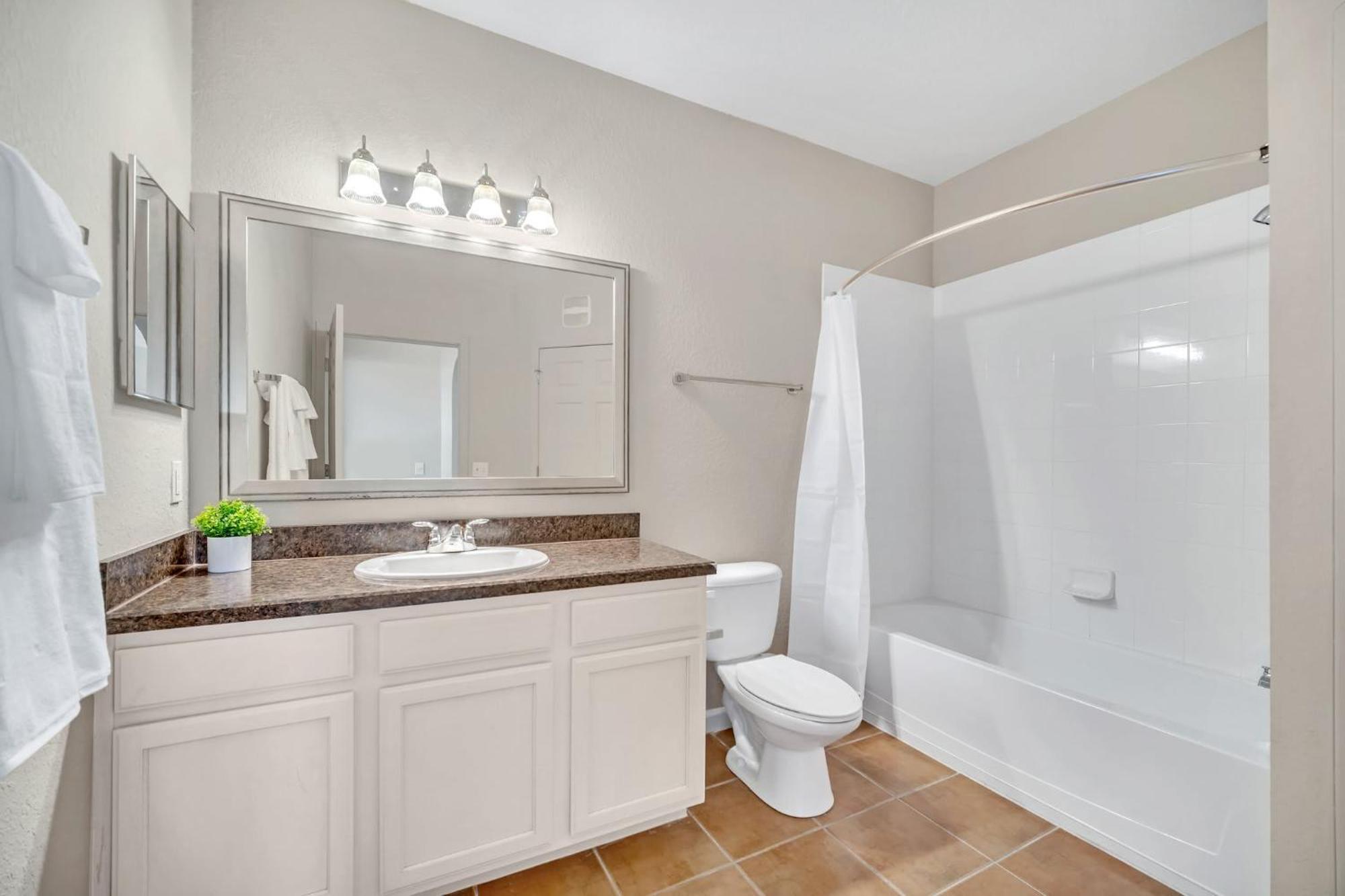 Spacious 2Br Condo W Pool & Hot Tub Near Disney Орландо Экстерьер фото