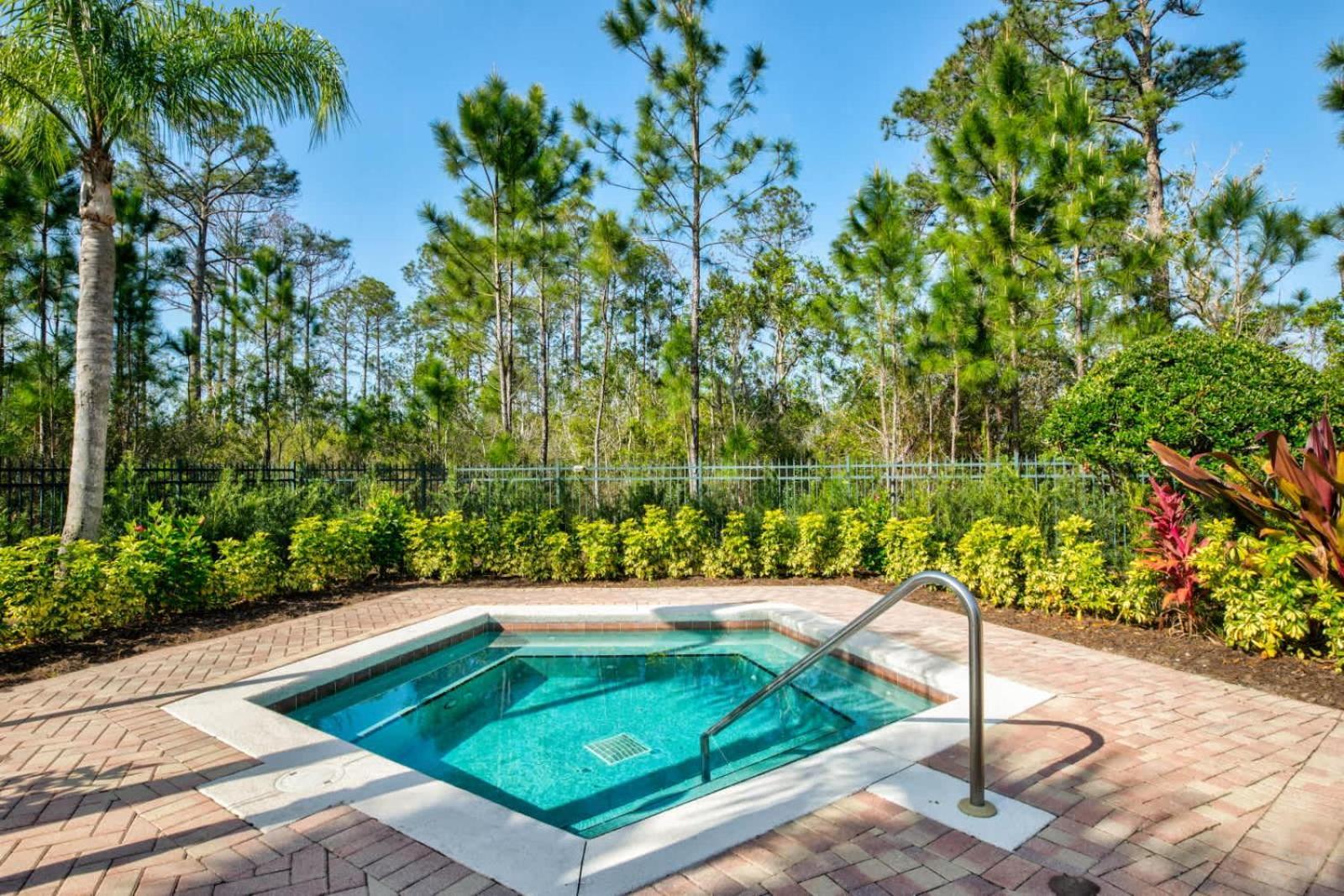 Spacious 2Br Condo W Pool & Hot Tub Near Disney Орландо Экстерьер фото