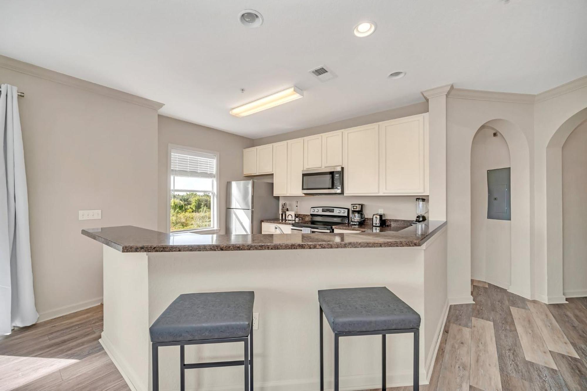 Spacious 2Br Condo W Pool & Hot Tub Near Disney Орландо Экстерьер фото